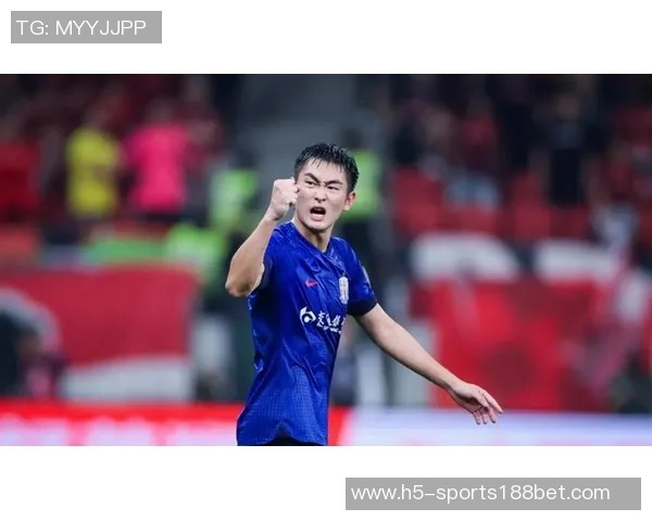 申花上赛季与海港争冠失利本赛季再度追赶仅差2分屈居亚军